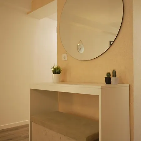 Modern With Aare View - Heart Of Old Town Ll Apartment