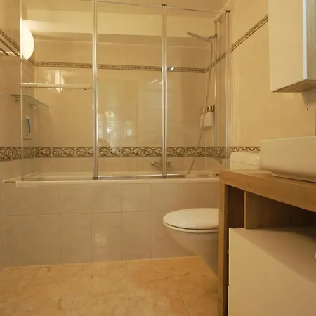 Apartment Modern With Aare View - Heart Of Old Town Ll *